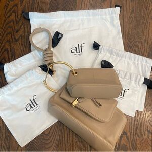 ALF THE LABEL Almond Napa Leather Carabiner Set
